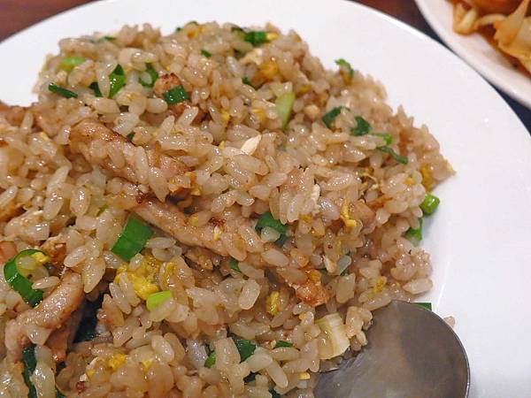 【台北美食】海產張小吃店-巷弄裡的35年老店 【台北美食】海產張小吃店-巷弄裡的35年老店