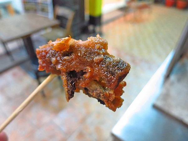 【桃園美食】雙爐鹹酥雞-要等半小時以上的超人氣鹹酥雞店