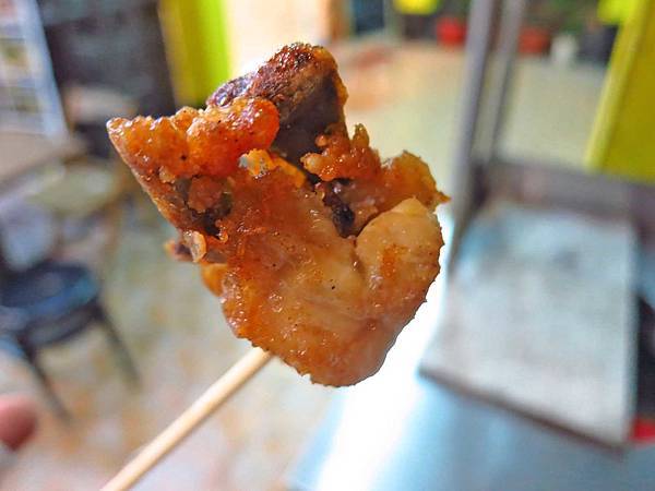 【桃園美食】雙爐鹹酥雞-要等半小時以上的超人氣鹹酥雞店