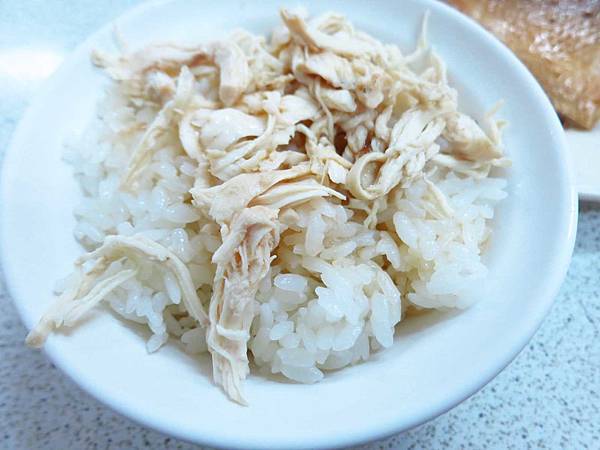 【新莊美食】嘉義雞肉飯-不少在地人推薦的雞肉飯