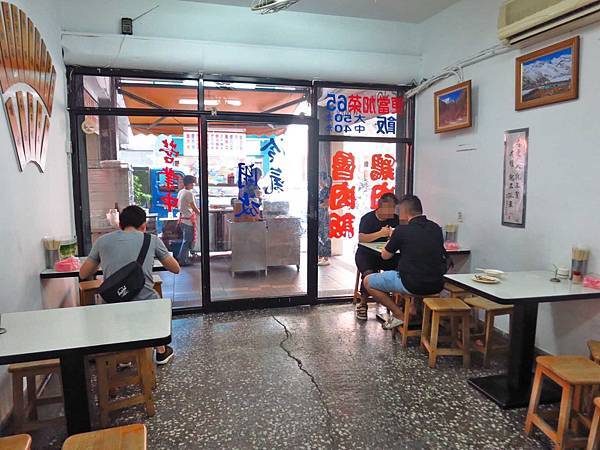 【新莊美食】嘉義雞肉飯-不少在地人推薦的雞肉飯