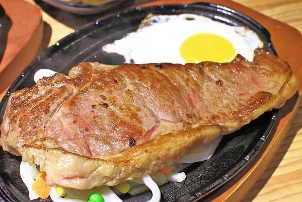 【台北美食】孫東寶牛排-傳承超過40年的台式牛排館創始店