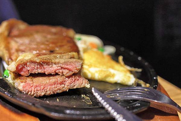 【台北美食】孫東寶牛排-傳承超過40年的台式牛排館創始店