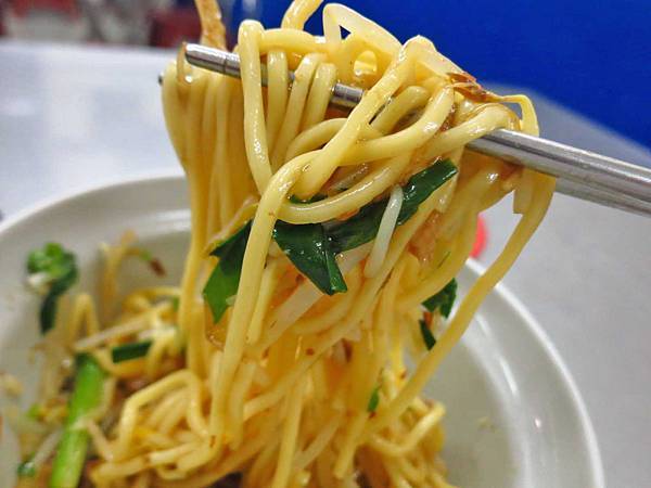 【桃園美食】676滷肉飯-不少人推薦的不起眼小吃店