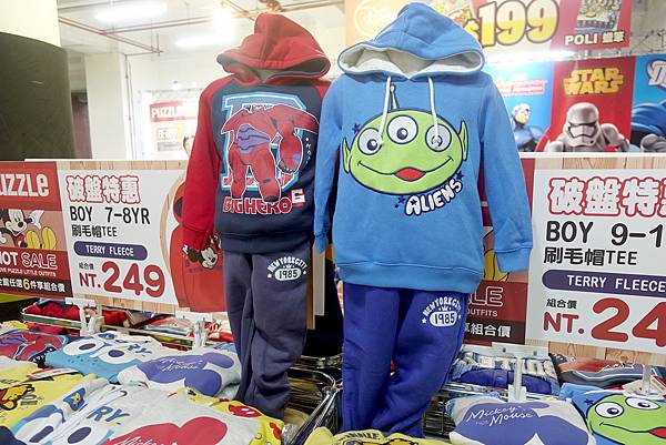 【福利品出清特賣會下殺兩件１００元起！】PUZZLE拍手童裝年節特賣破盤大特價，短袖T二件100元、刷毛褲、迪士尼、漫威英雄、TOMICA、通通超低價