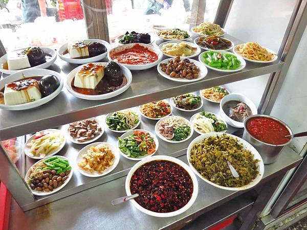 【台中美食】老向的店-入口即化的鴨腿麵