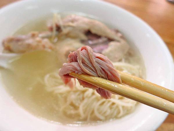 【台中美食】老向的店-入口即化的鴨腿麵