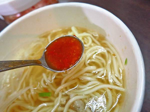 【台北美食】無店名魷魚焿-士林夜市裡的不起眼小吃店