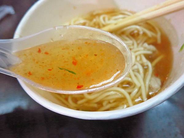 【台北美食】無店名魷魚焿-士林夜市裡的不起眼小吃店