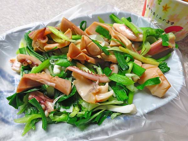 【台北美食】沙茶魷魚蒜-夜市裡清爽又美味的特色美食 【台北美食】沙茶魷魚蒜-夜市裡清爽又美味的特色美食