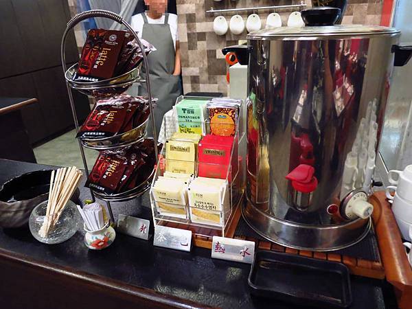 【台北美食】晨櫻廚房小火鍋-吃了還會想再訪的美味火鍋店