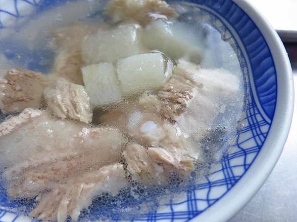 【台北美食】媽祖宮口原汁排骨湯-軟嫩鮮甜又美味的排骨湯