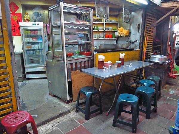 【三重美食】宋嫂湯飯菜-吃了會口齒留香的焢肉飯