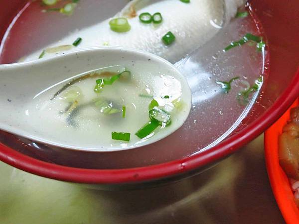 【三重美食】宋嫂湯飯菜-吃了會口齒留香的焢肉飯