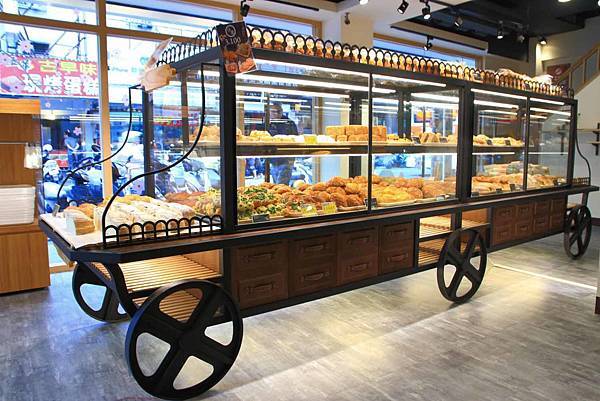 【少女心大噴發！】塩胖手作麵包本舖-吃了心會融化的塩之乳酪麵包