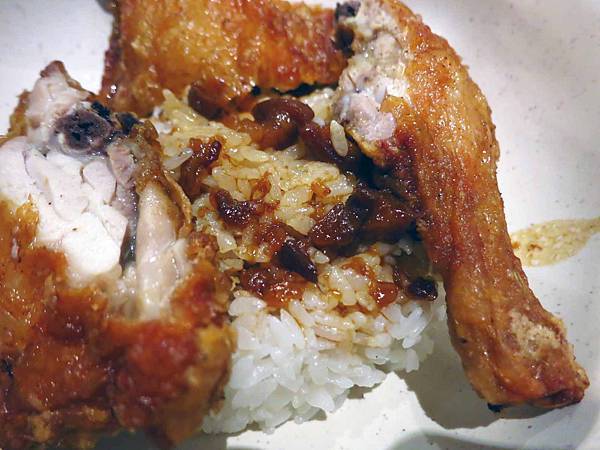 【台北美食】名家魯肉飯-不油不膩的香噴噴滷肉飯