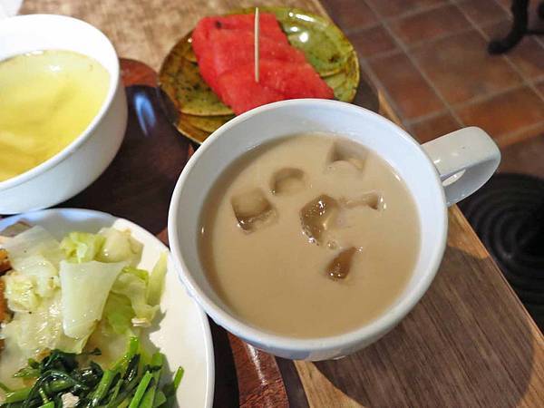 【新莊美食】講談食堂-香噴噴迷人的東坡肉飯