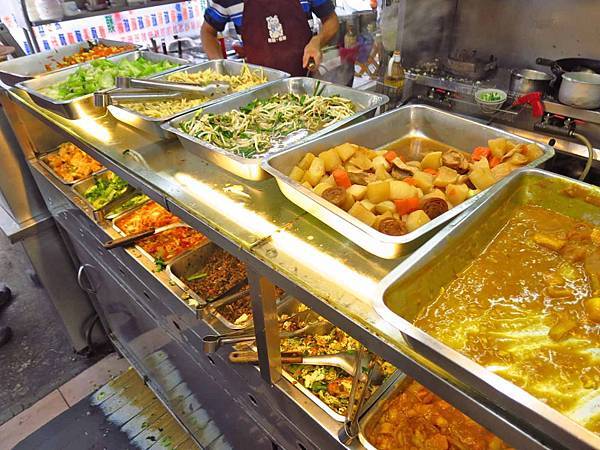 【桃園美食】潔園小吃-香酥內多汁的酥炸雞腿飯