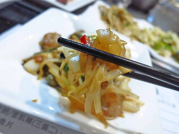 【三重美食】鴻悅鐵板燒-平價又美味的鐵板燒店