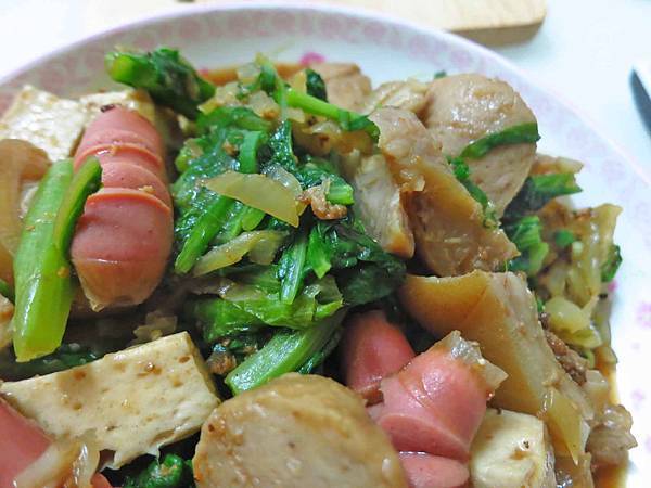 【蘆洲美食】萬家香熱滷味-好吃又美味的滷味美食