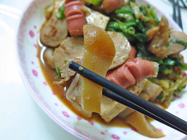 【蘆洲美食】萬家香熱滷味-好吃又美味的滷味美食