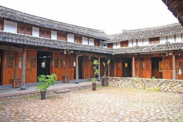 【溫州旅遊】石桅岩景區、蒼坡古村、楠溪江竹筏漂流-體驗楠溪江的風景水秀與古代文化村莊