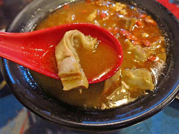 【台北美食】永吉樂 羊仔湯屋-一個人也能品嚐的羊肉爐小火鍋