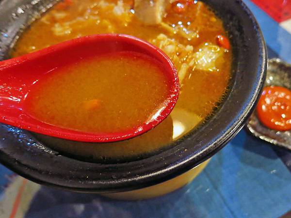 【台北美食】永吉樂 羊仔湯屋-一個人也能品嚐的羊肉爐小火鍋