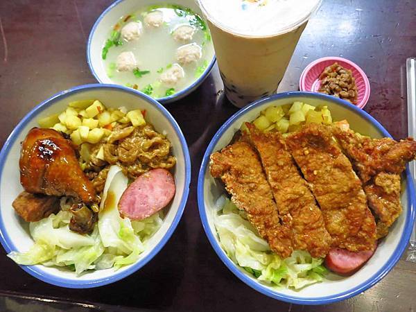 【台北美食】台生飲食亭-網路高評價的古早味排骨飯