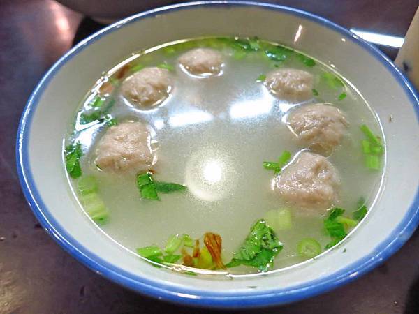 【台北美食】台生飲食亭-網路高評價的古早味排骨飯