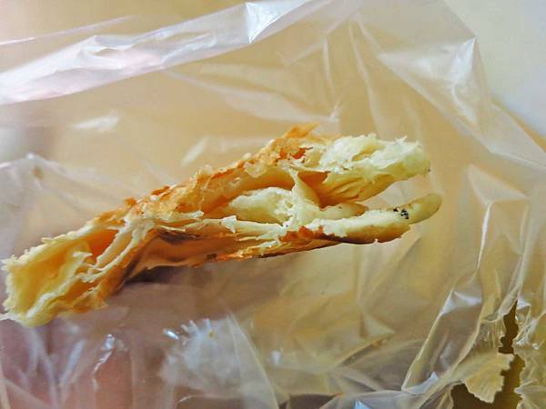 【台中美食】巨人早餐-美味鬆軟的燒餅