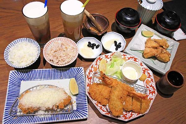 【新莊美食】JC PARK食尚廣場 新莊幸福館-大型購物商場超過20間店家吃喝玩樂一次通通搞定 【新莊美食】JC PARK食尚廣場 新莊幸福館-大型購物商場超過20間店家吃喝玩樂一次通通搞定