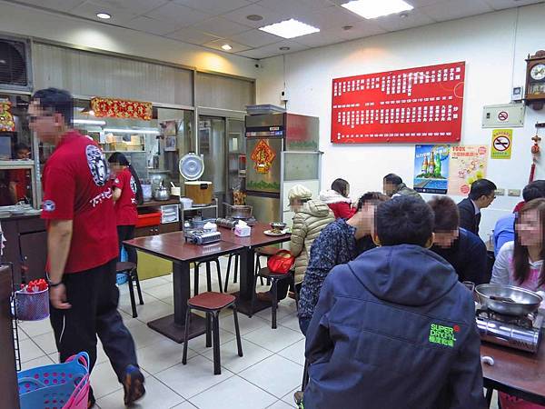 【台北美食】下港吔羊肉專賣店-人氣超級旺的羊肉爐料理店