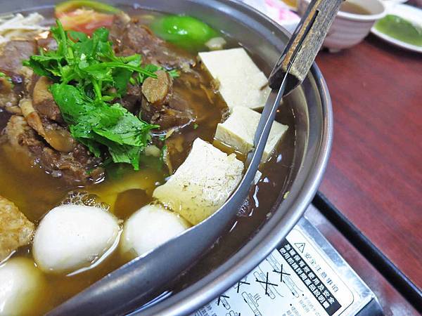 【台北美食】下港吔羊肉專賣店-人氣超級旺的羊肉爐料理店