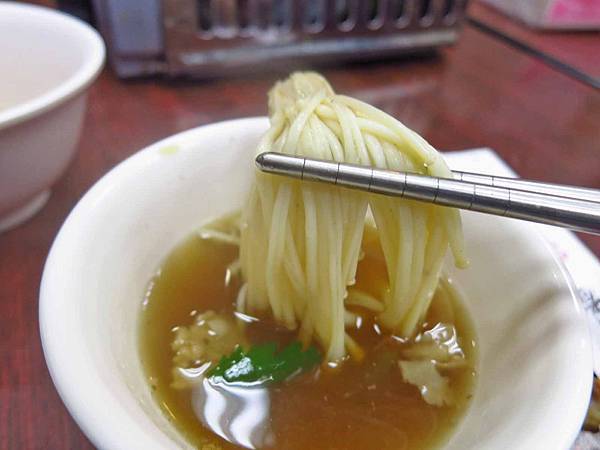 【台北美食】下港吔羊肉專賣店-人氣超級旺的羊肉爐料理店