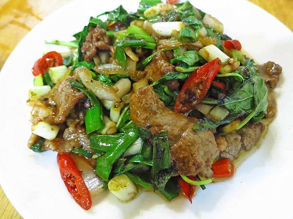 【蘆洲美食】無名炒麵店-份量極大的熱炒炒麵店