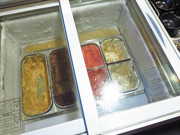 【台北美食】九寨十鍋-鍋底無限加的美味麻辣火鍋