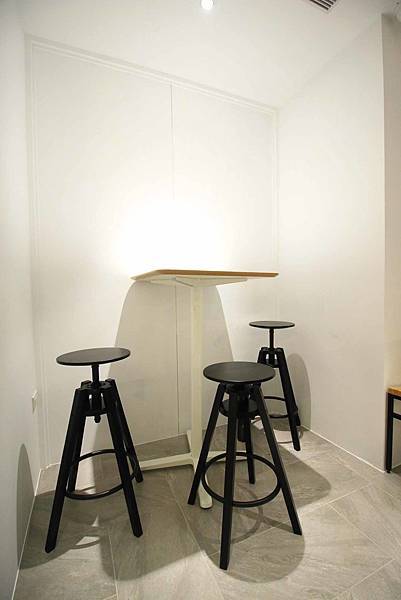 【台北美食】ICE+ 艾司加冰屋-不同於一般，綿密細緻的雪花冰