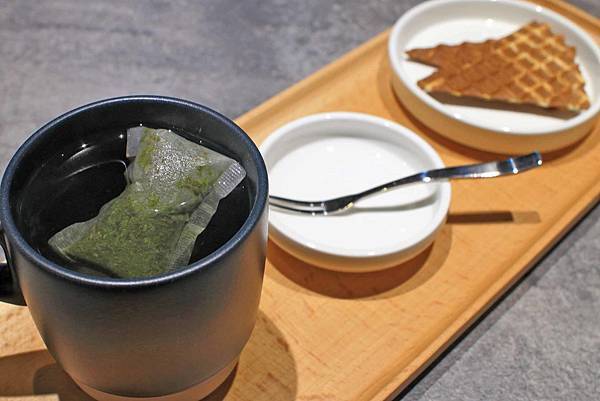 【台北美食】ICE+ 艾司加冰屋-不同於一般，綿密細緻的雪花冰