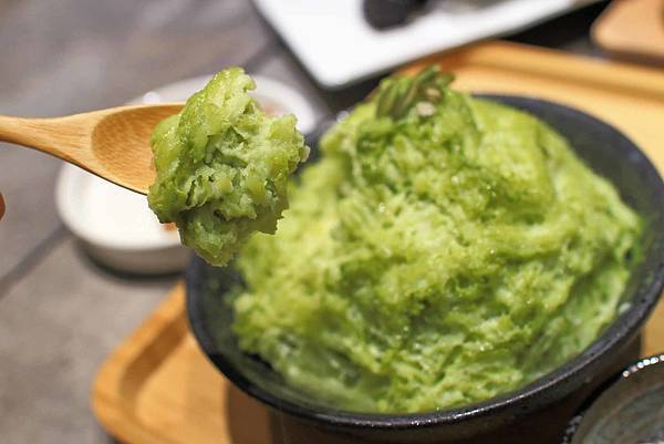 【台北美食】ICE+ 艾司加冰屋-不同於一般，綿密細緻的雪花冰