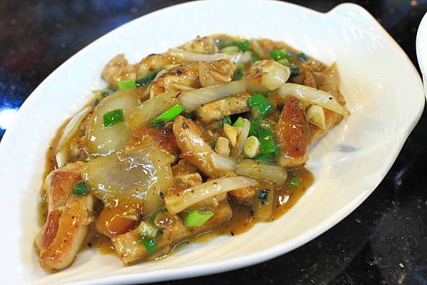 【新莊美食】松阪屋-CP值極高的平價美味鐵板燒