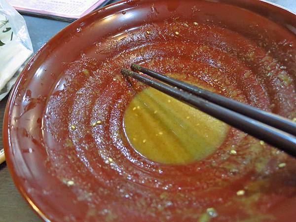 【台北美食】何家大碗公涼麵-別的地方吃不到的綠藻涼麵