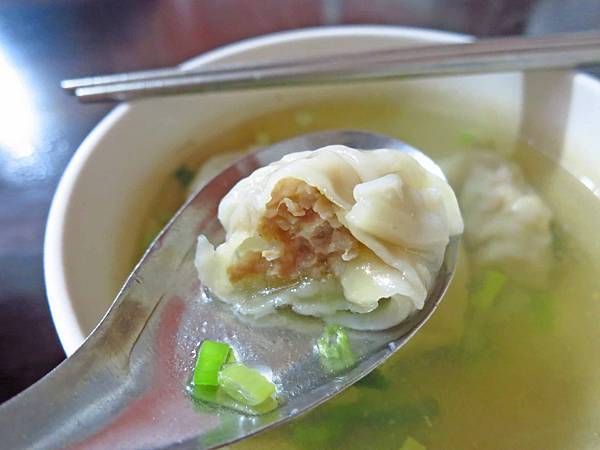 【蘆洲美食】蘆洲意麵王-超大份量的美味乾意麵