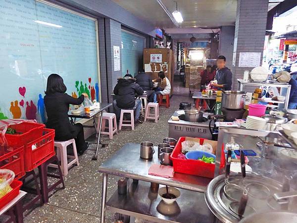 【三重美食】無名排骨麵-沒有店名的巷弄隱藏版美食 【三重美食】無名排骨麵-沒有店名的巷弄隱藏版美食