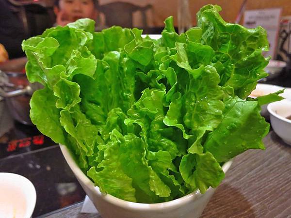 【台北美食】老四川麻辣火鍋-鴨血豆腐無限量麻辣火鍋店