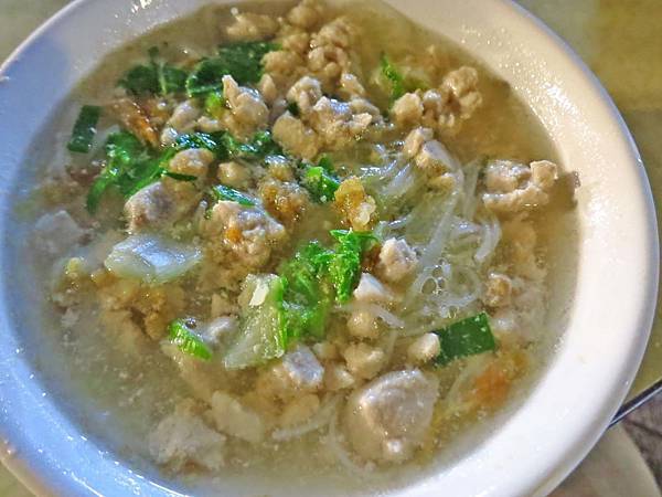 【台北美食】一郎嫂快炒-迪化街裡的美味旗魚米粉湯 【台北美食】一郎嫂快炒-迪化街裡的美味旗魚米粉湯