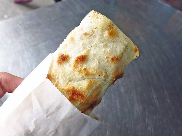 【三重美食】日式蔥燒餅-薄度只有0.1公分的手工蔥燒餅