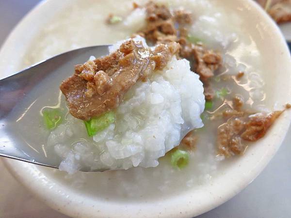 【桃園美食】米食堂-在地人極力推薦的美味鹹粥店