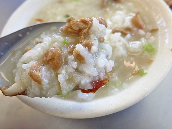 【桃園美食】米食堂-在地人極力推薦的美味鹹粥店