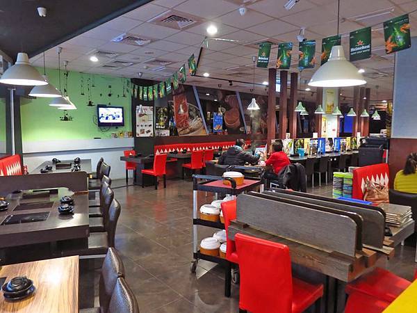 【蘆洲美食】正官木桶涮涮鍋-巨無霸份量的和牛火鍋店